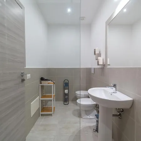 Guest house Brorent 3 *